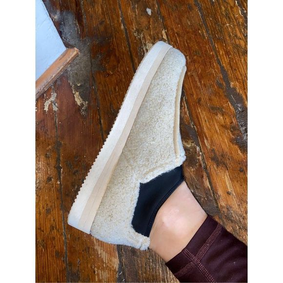 P448 Baby Lama Teddy Off White Vibram Sole Slip On Shoe Size 9 /EU 40, MSRP $245 - Picture 9 of 10